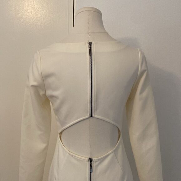 Anthropologie dra Light Cream/ White Long Sleeve Cutout Mini Dress Size Small - Picture 7 of 14